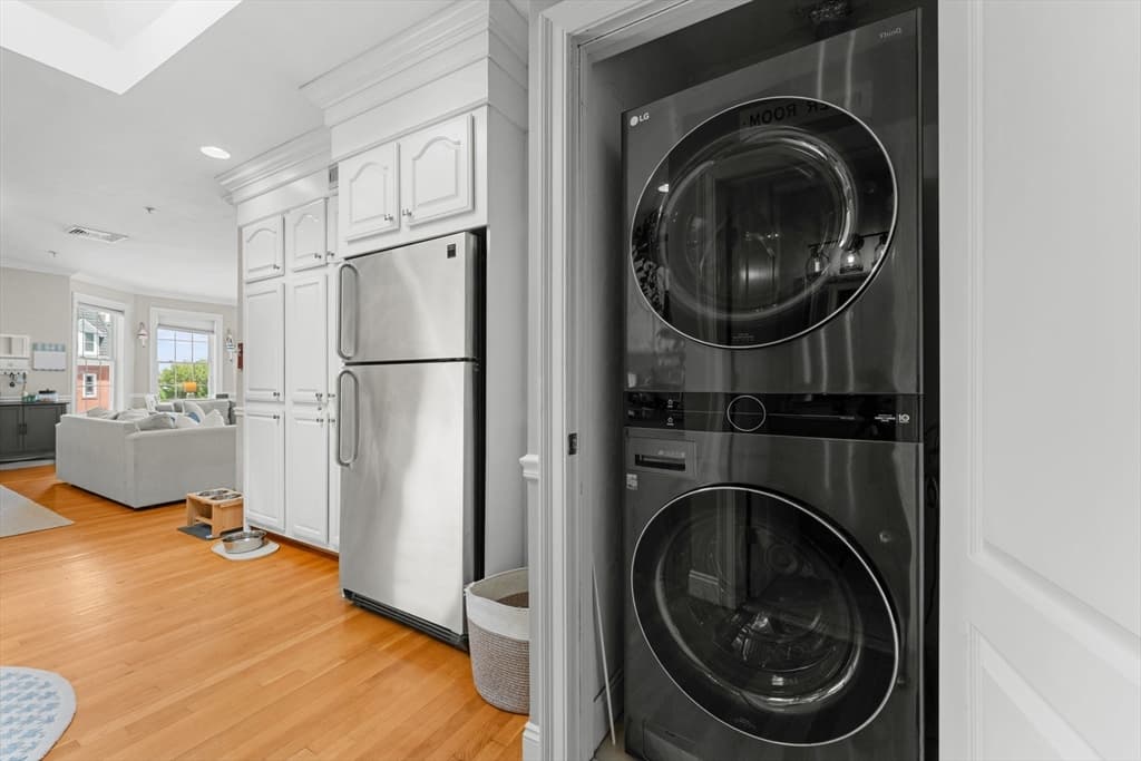 Condominium at 605 E Broadway # 301, Boston MA 02127, Boston, photo 13 of 31