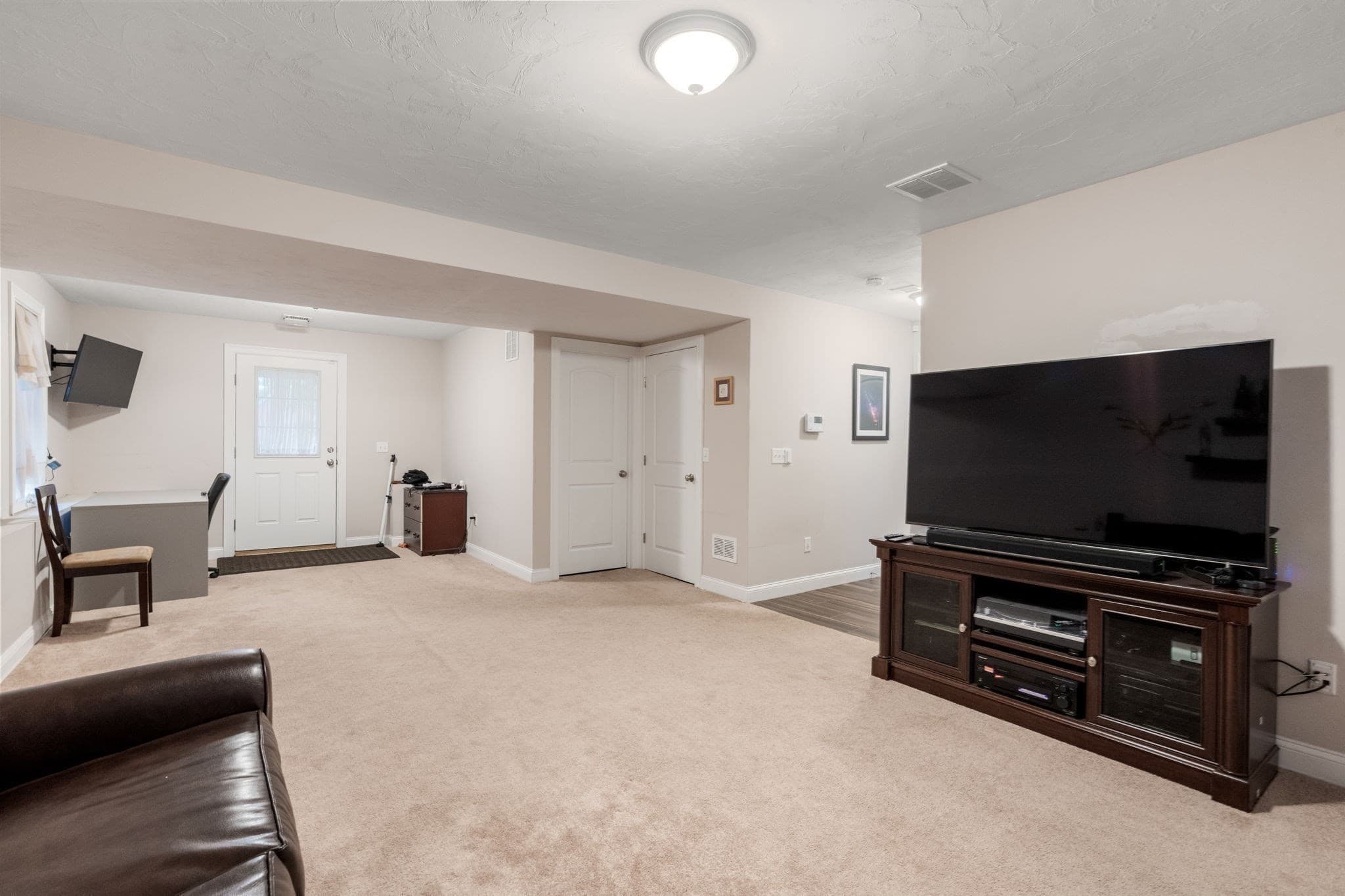 Single Family Residence at 101 Prospect Hill St, Taunton MA 02780, photo 25 of 34