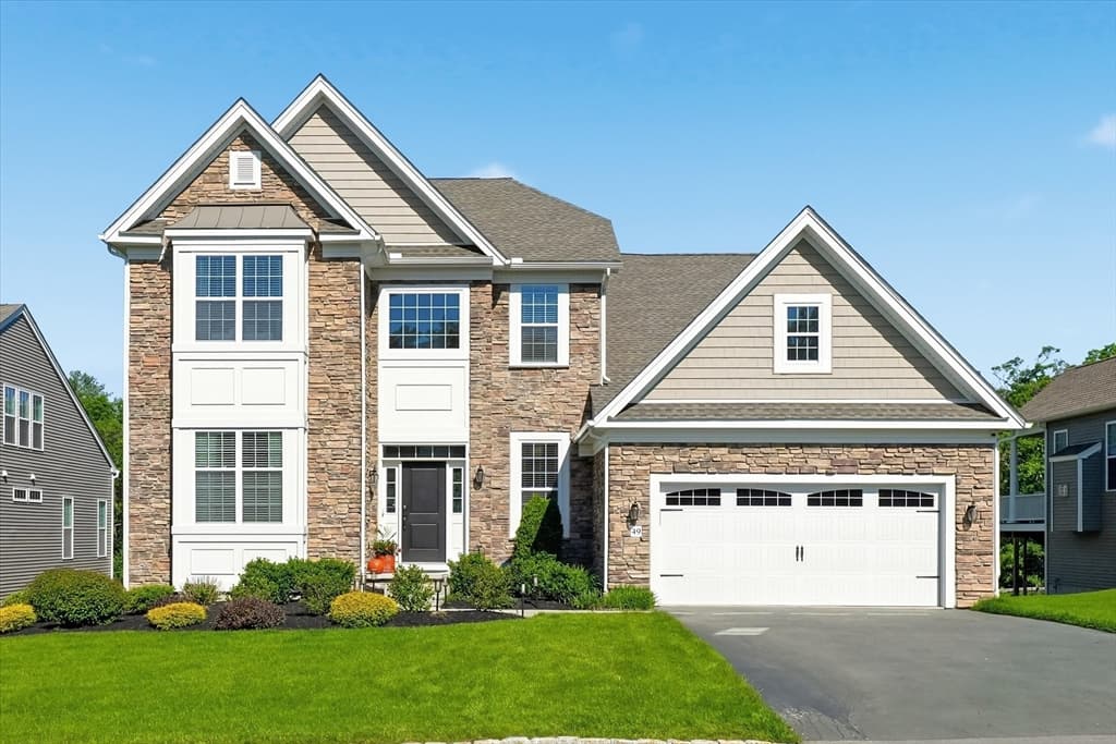 49 Pine Tree Dr # 49, Methuen MA 01844