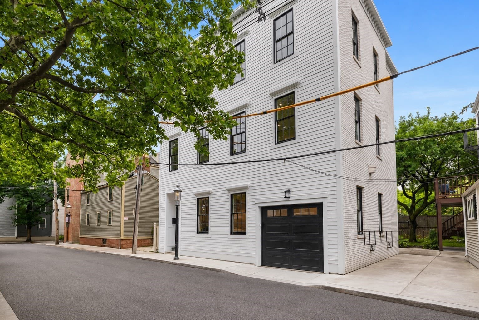 Single Family Residence at 8 Lawrence St, Boston MA 02129, Boston, photo 2 of 32