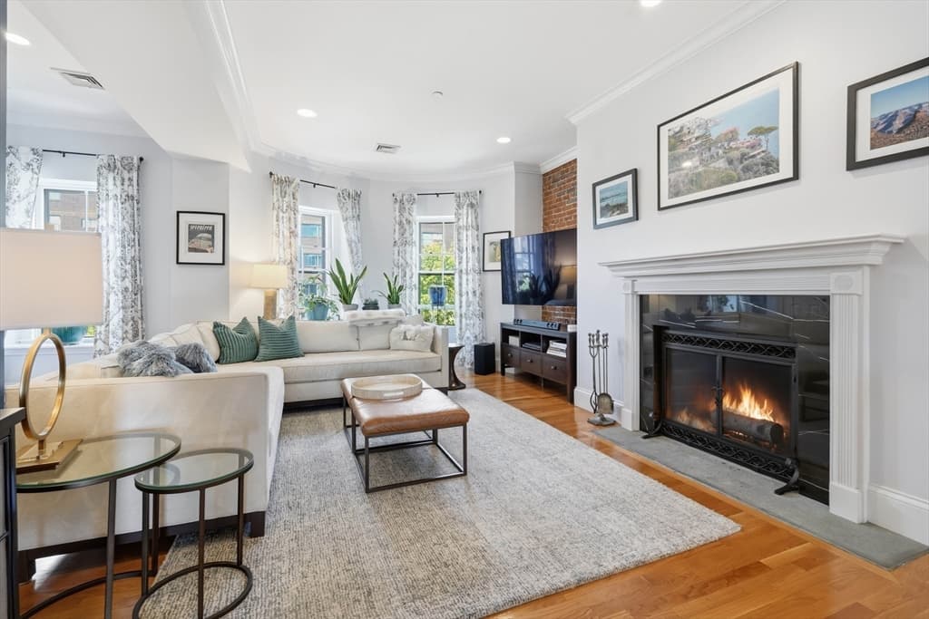 754 Tremont St # 4, Boston MA 02118 photo 3