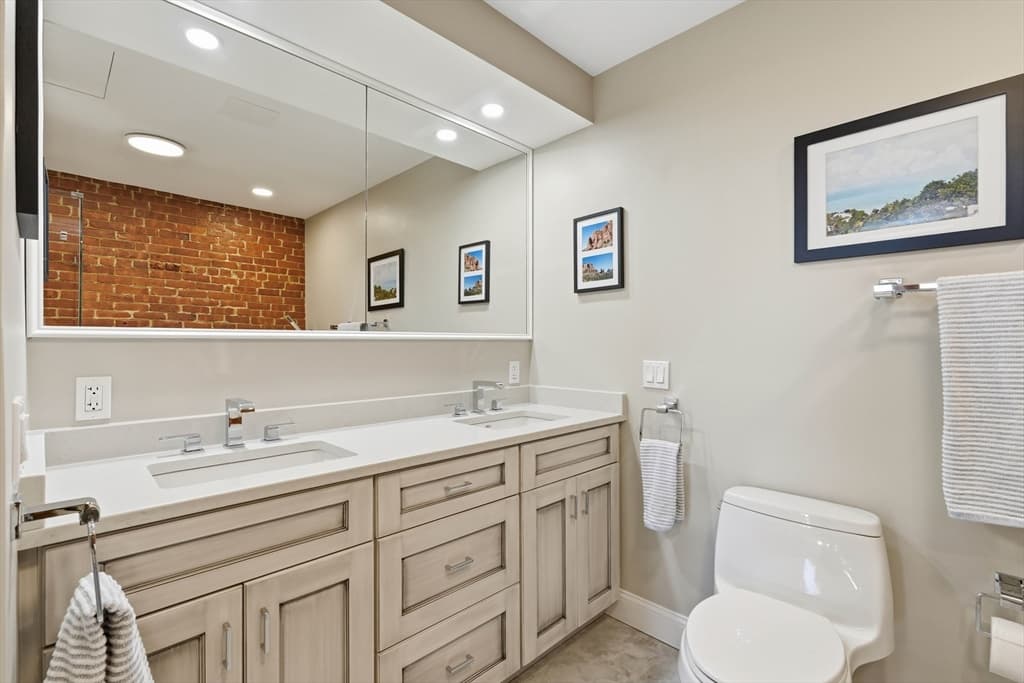 754 Tremont St # 4, Boston MA 02118 photo 33