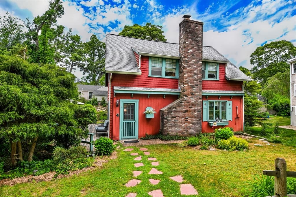 Single Family Residence at 4 Evergreen Hill Rd, Bourne MA 02532, photo 26 of 27