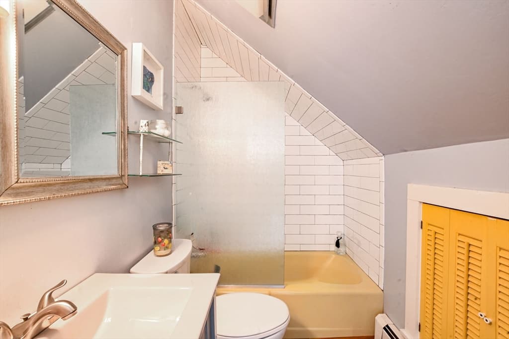 Single Family Residence at 4 Evergreen Hill Rd, Bourne MA 02532, photo 22 of 27