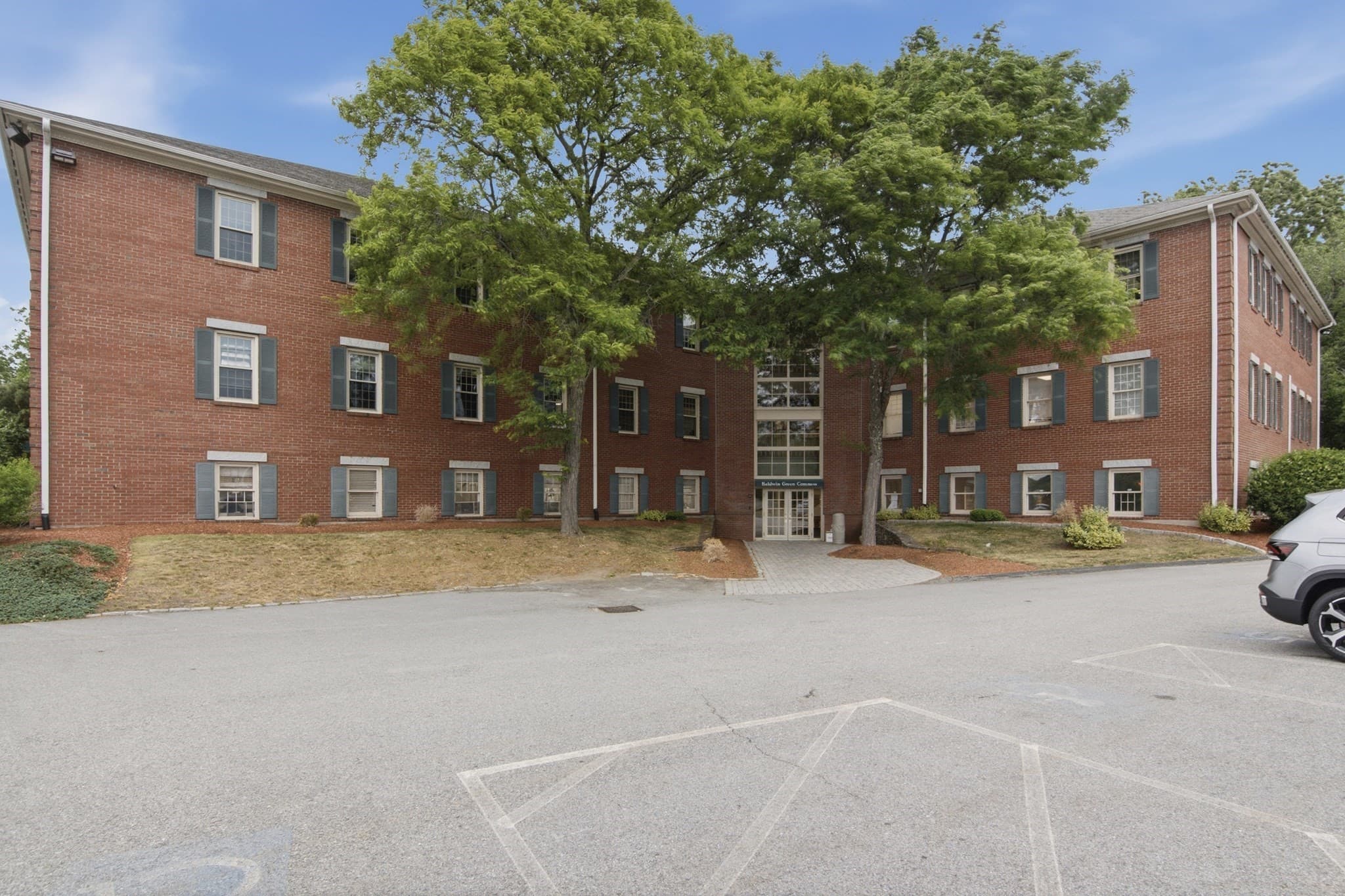 3 Baldwin Green Cmn, Woburn MA 01801