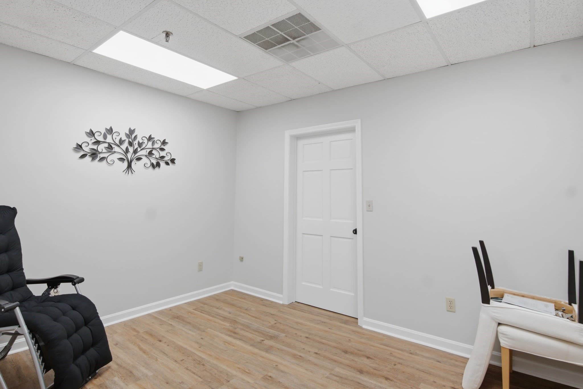 Commercial Sale at 3 Baldwin Green Cmn, Woburn MA 01801, Woburn, photo 20 of 41