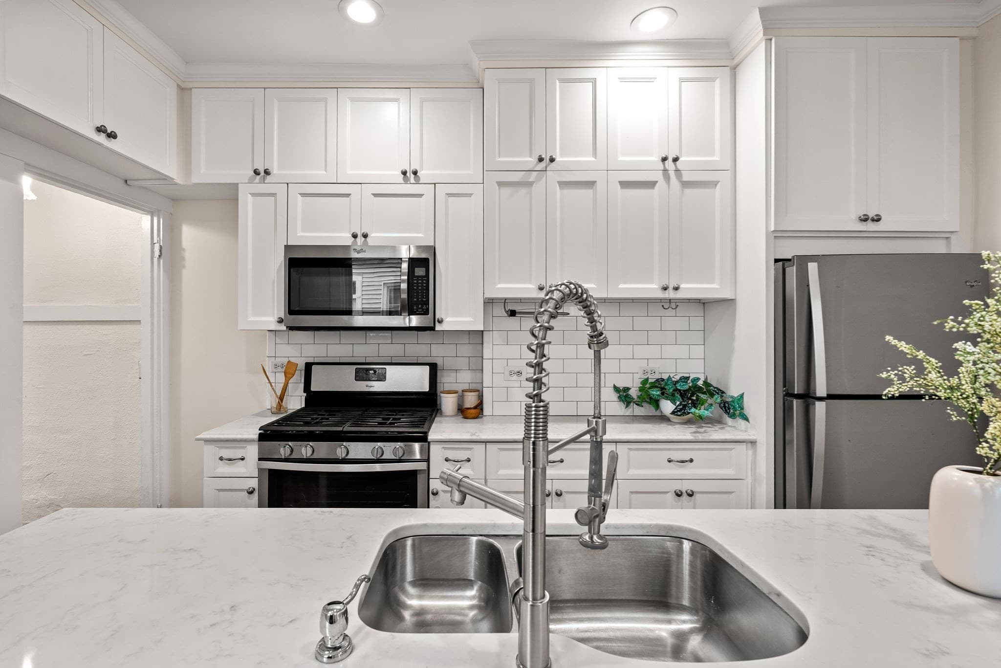 Condominium at 273 Bunker Hill St # 1, Boston MA 02129, Boston, photo 13 of 36