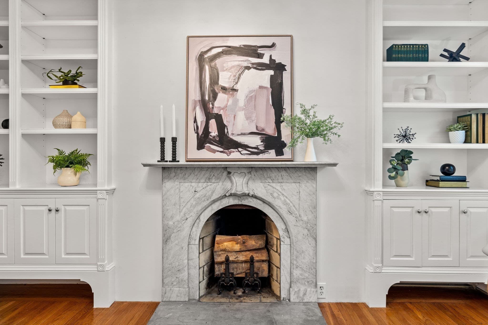 Condominium at 273 Bunker Hill St # 1, Boston MA 02129, Boston, photo 3 of 36