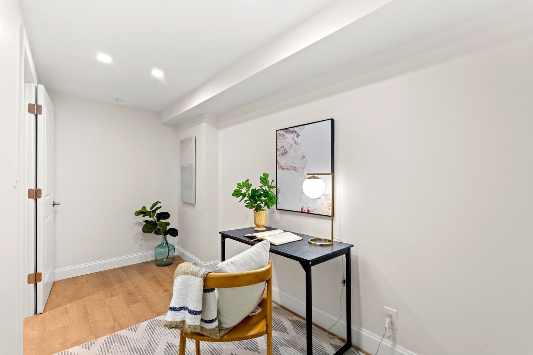 Condominium at 273 Bunker Hill St # 1, Boston MA 02129, Boston, photo 28 of 36