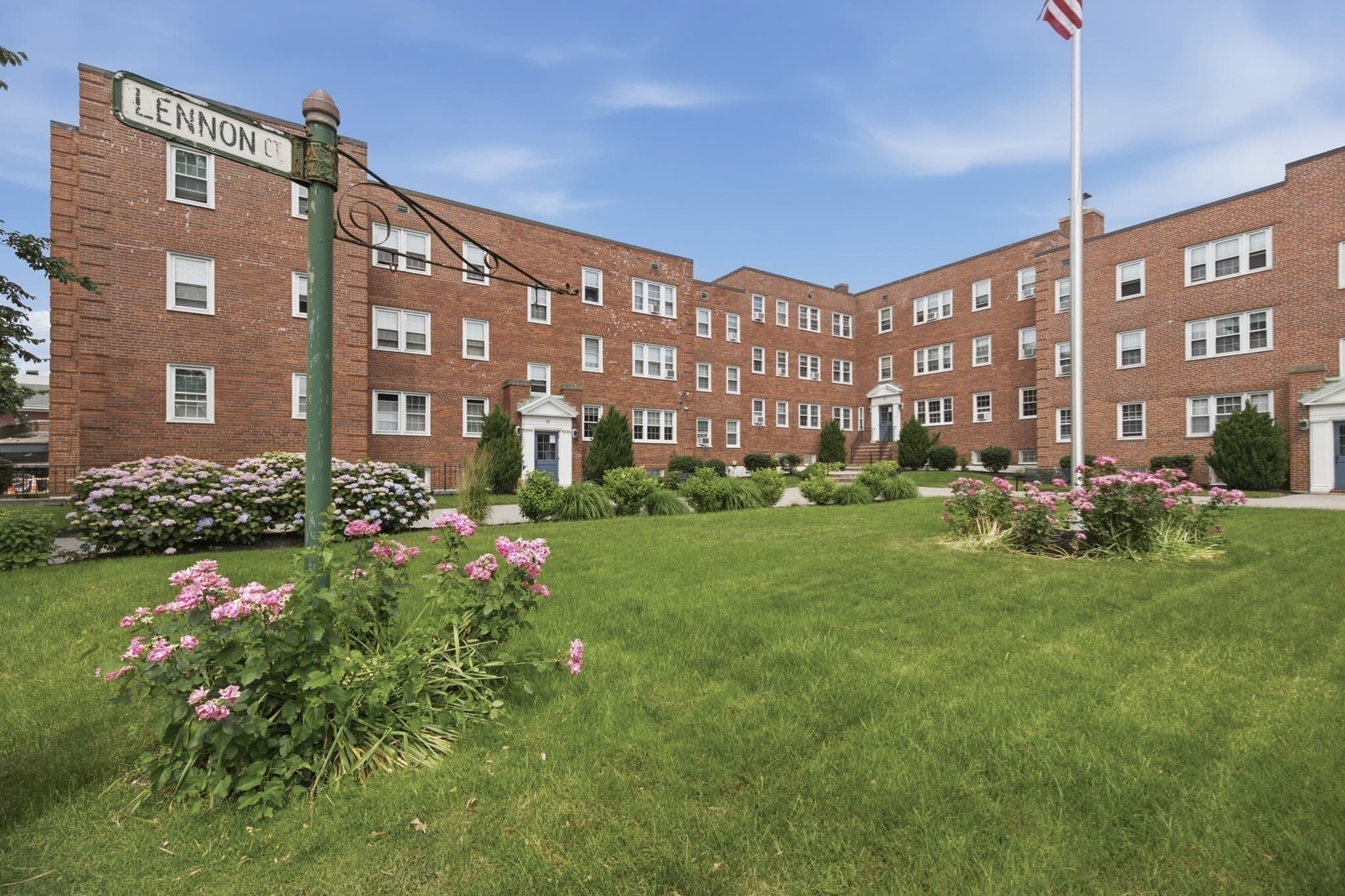 25 Lennon Court # 29, Boston MA 02127