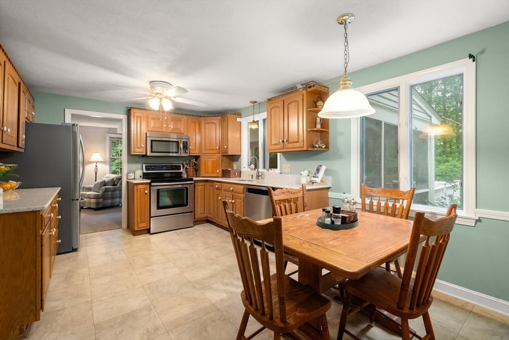 Single Family Residence at 237 Peakham Road, Sudbury MA 01776, Sudbury, photo 11 of 29