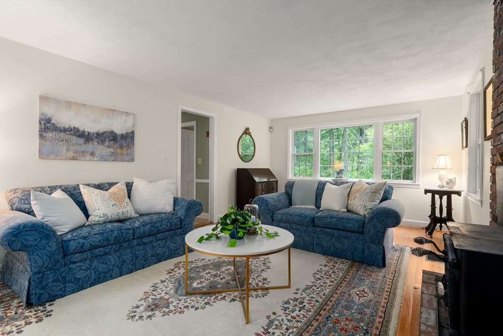 Single Family Residence at 237 Peakham Road, Sudbury MA 01776, Sudbury, photo 4 of 29