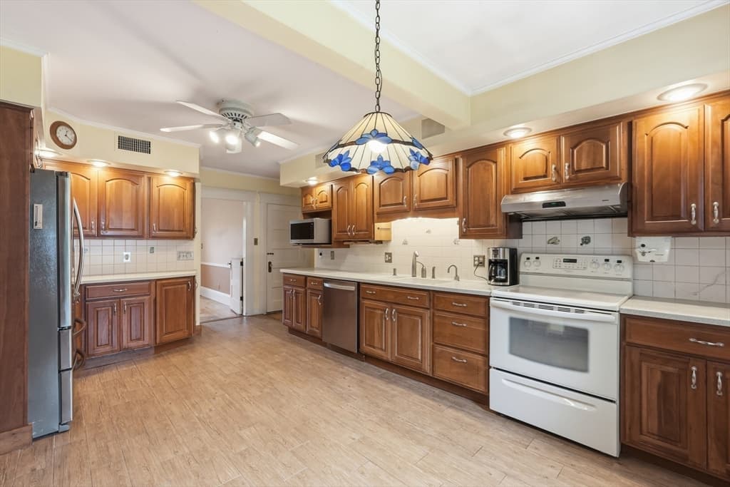 Single Family Residence at 243 Colrain Road, Greenfield MA 01301, Greenfield, photo 12 of 42