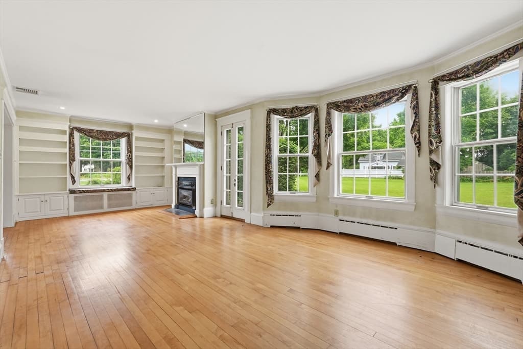 Single Family Residence at 243 Colrain Road, Greenfield MA 01301, Greenfield, photo 7 of 42