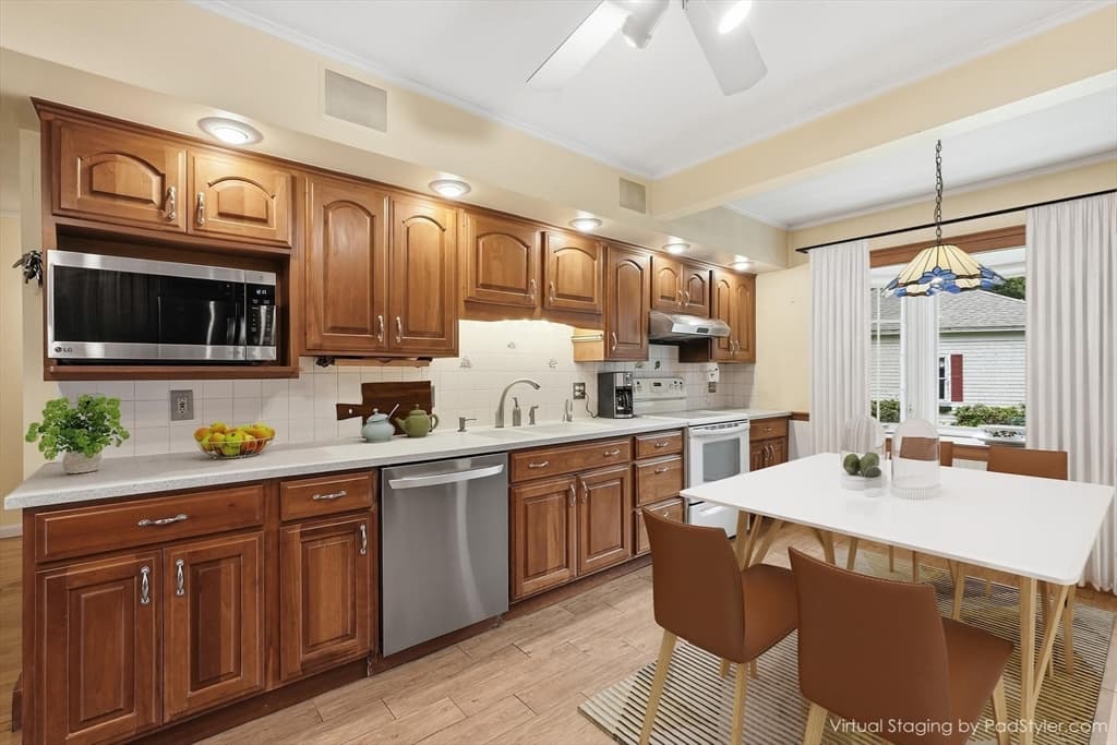 Single Family Residence at 243 Colrain Road, Greenfield MA 01301, Greenfield, photo 10 of 42