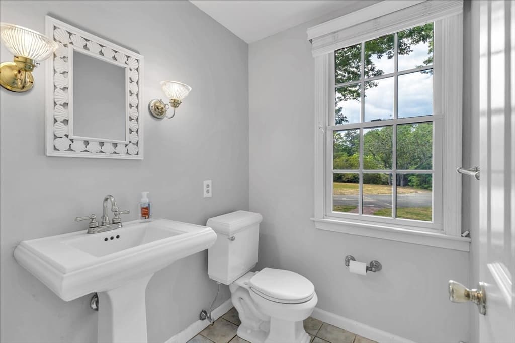 8 Winstons Path, Dennis MA 02660 photo 14