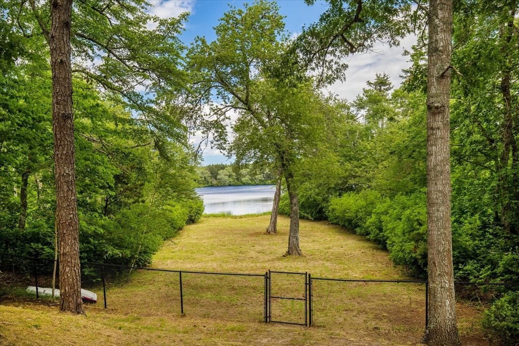 8 Winstons Path, Dennis MA 02660 photo 37