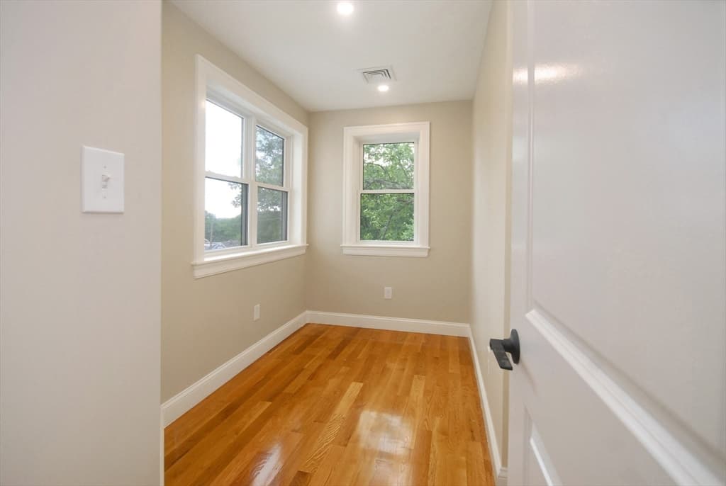 9 Ledge St, Melrose MA 02176 photo 17