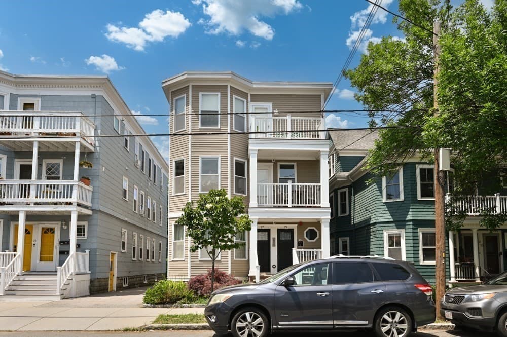 Condominium at 27-29 Cameron Ave # B, Cambridge MA 02139, photo 2 of 41