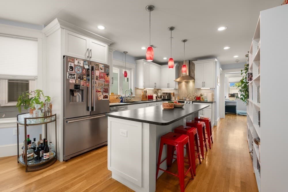 Condominium at 27-29 Cameron Ave # B, Cambridge MA 02139, photo 8 of 41