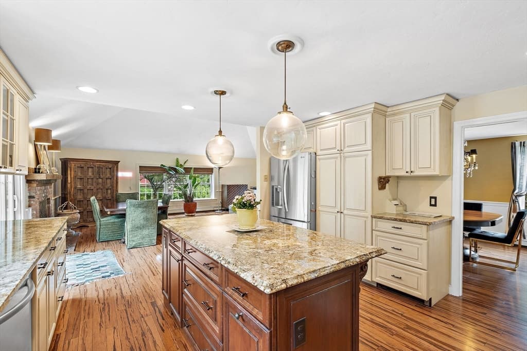 Single Family Residence at 821 Concord Road, Sudbury MA 01776, Sudbury, photo 10 of 42