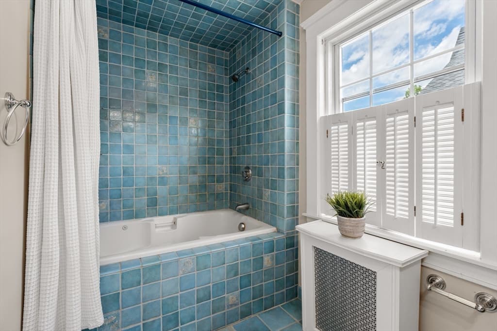 1200 Brook Road, Milton MA 02186 photo 16