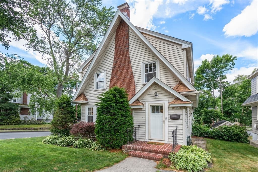 1200 Brook Road, Milton MA 02186