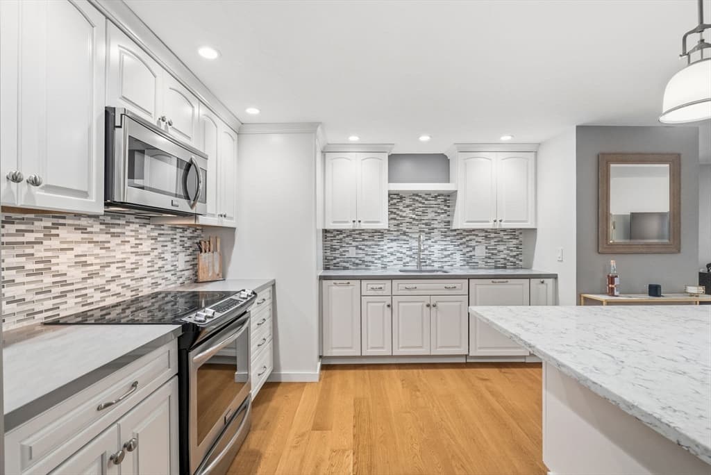 34 Washington Grn # 6, Walpole MA 02032 photo 5
