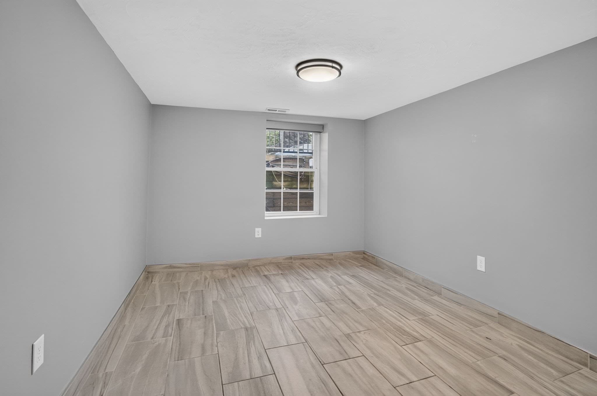 Single Family Residence at 165 Garfield Ave, Chelsea MA 02150, Chelsea, photo 12 of 35