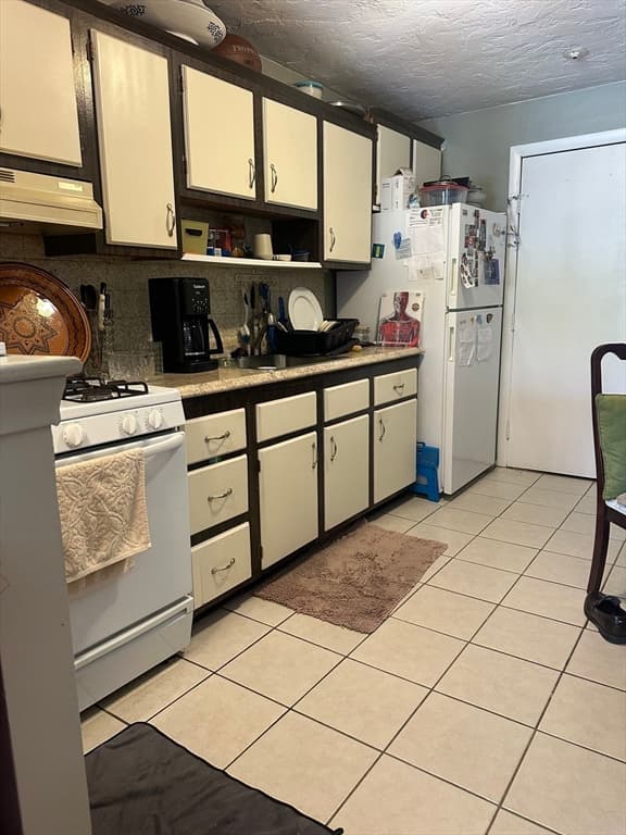 270 East Haverhill St. # 11, Lawrence MA 01841 photo 10