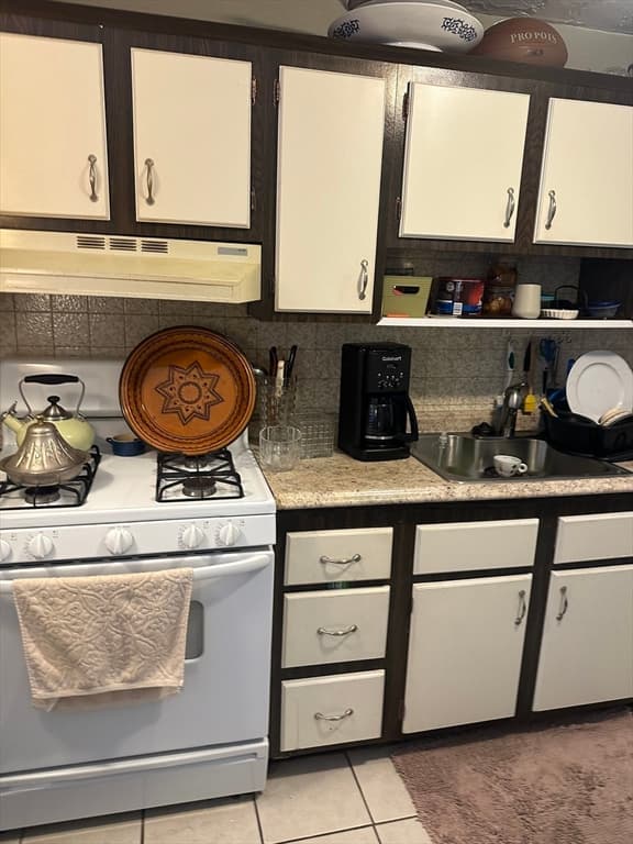 270 East Haverhill St. # 11, Lawrence MA 01841 photo 15