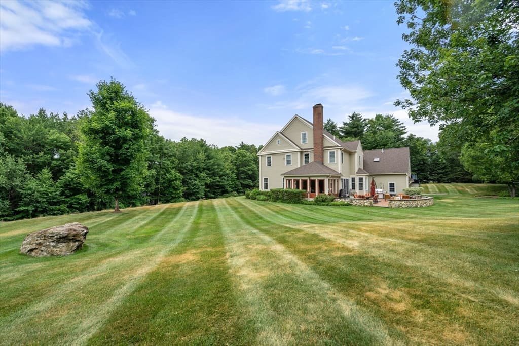 35 Houghton Ln, Boxborough MA 01719 photo 6