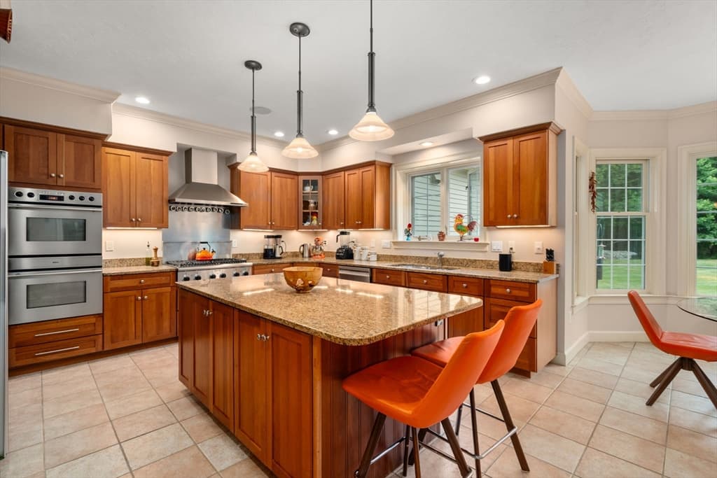 35 Houghton Ln, Boxborough MA 01719 photo 16