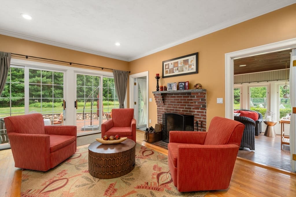 35 Houghton Ln, Boxborough MA 01719 photo 12