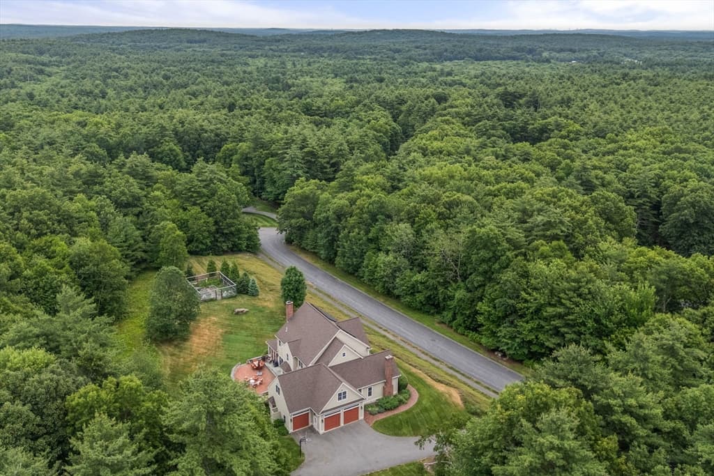 35 Houghton Ln, Boxborough MA 01719 photo 33