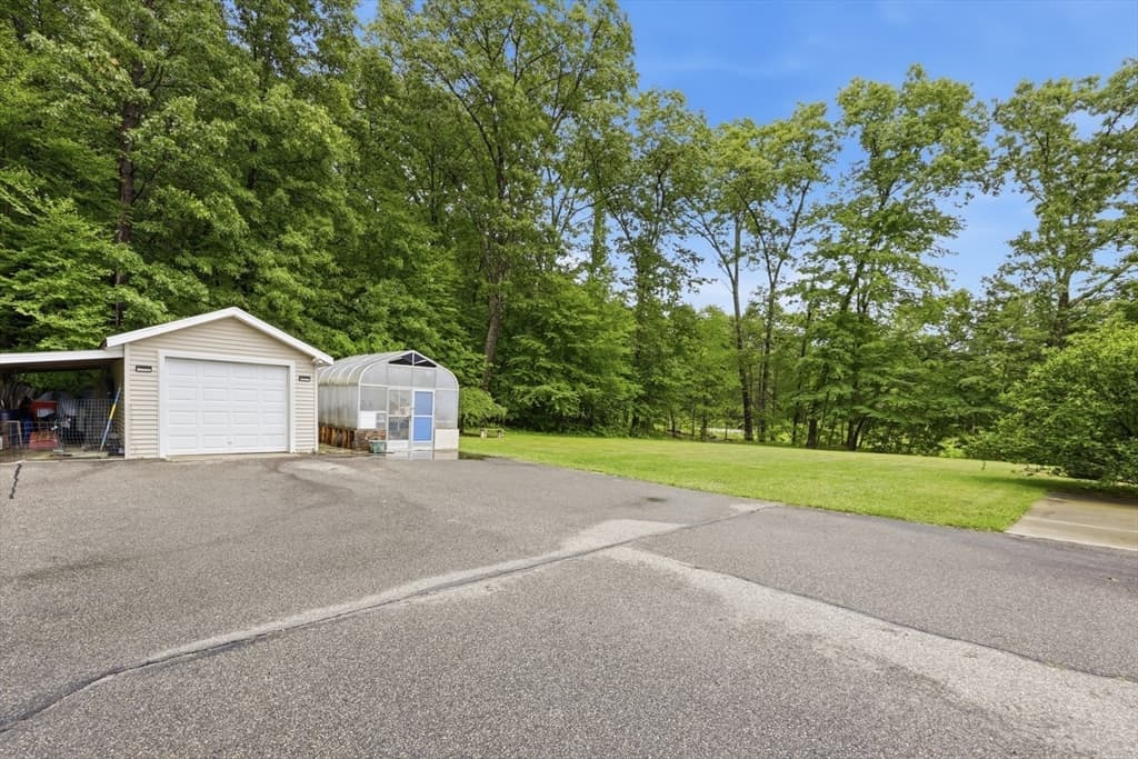 54 Olney Rd, Palmer MA 01069 photo 36