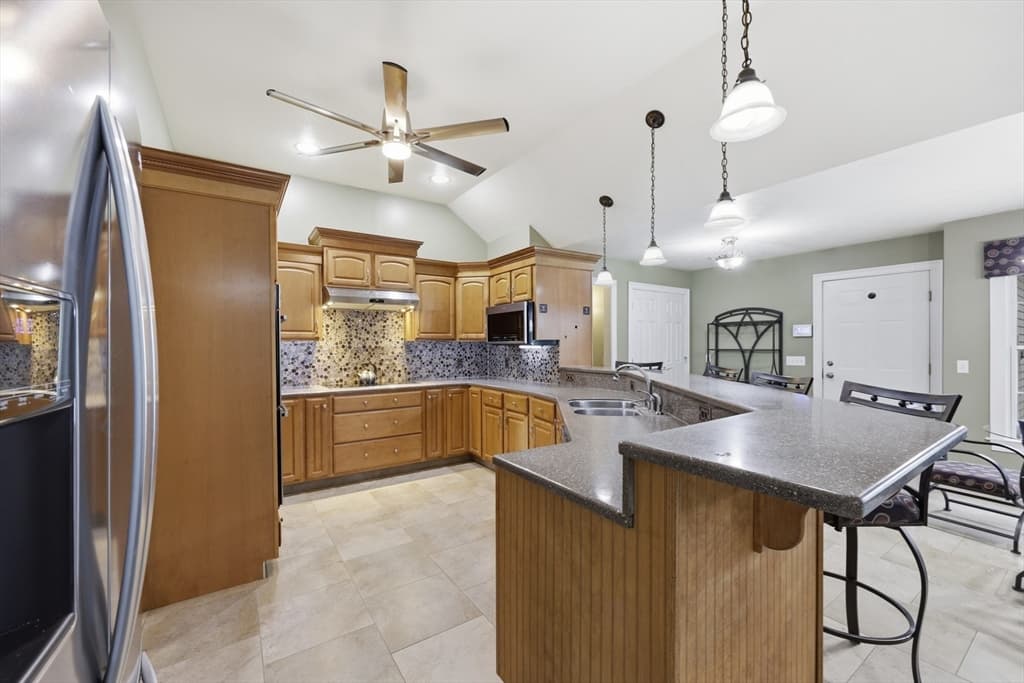 54 Olney Rd, Palmer MA 01069 photo 4