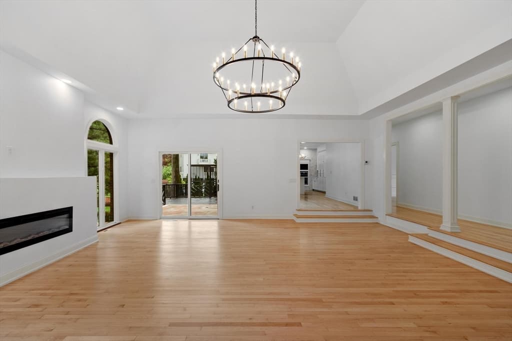 Single Family Residence at 21 Wildewood Dr, Lynnfield MA 01940, Lynnfield, photo 18 of 42