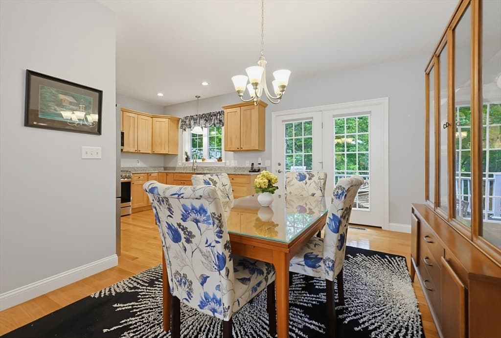 Condominium at 23 Williamsburg Way # 23, Medway MA 02053, Medway, photo 8 of 26