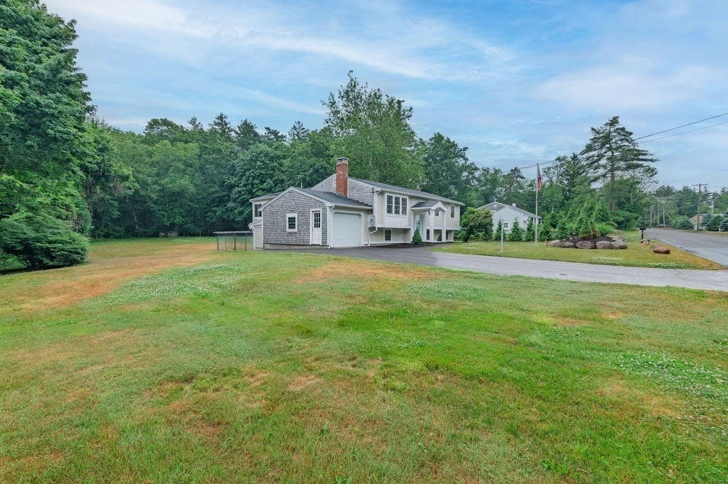 Single Family Residence at 254 Winter Street, Hanover MA 02339, photo 3 of 40