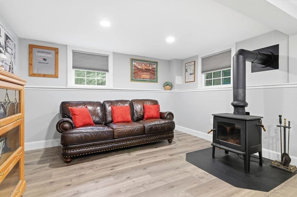 Single Family Residence at 254 Winter Street, Hanover MA 02339, photo 25 of 40