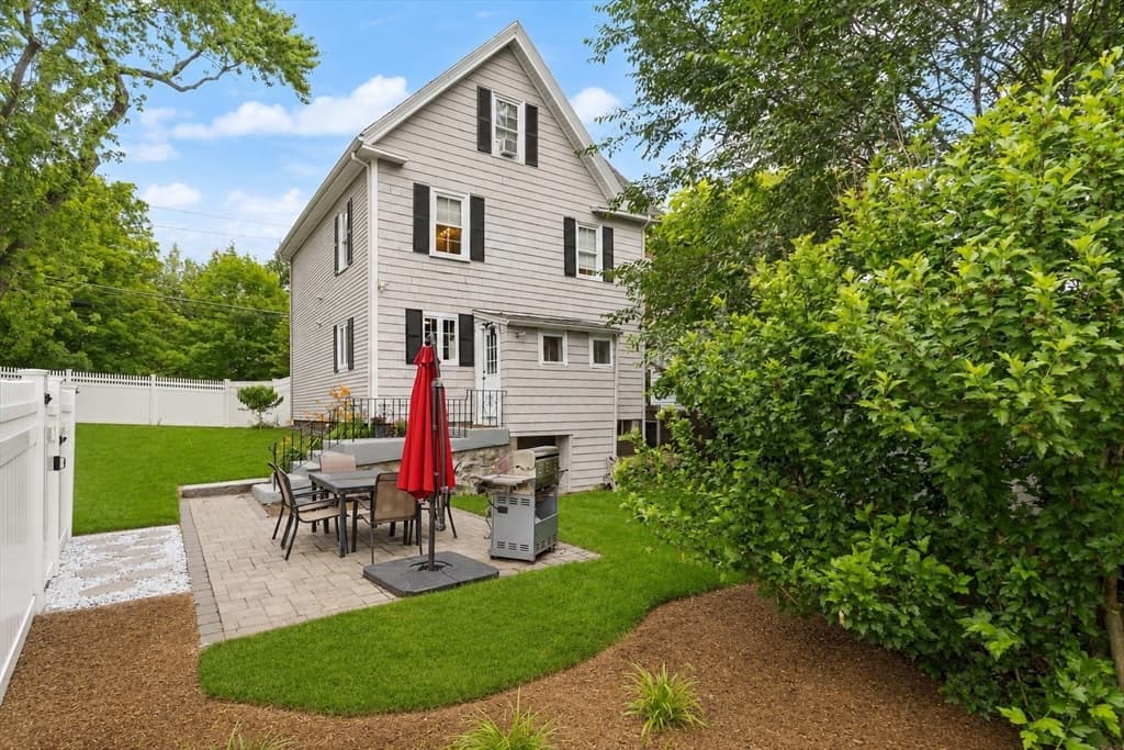 258 Cross Street, Winchester MA 01890