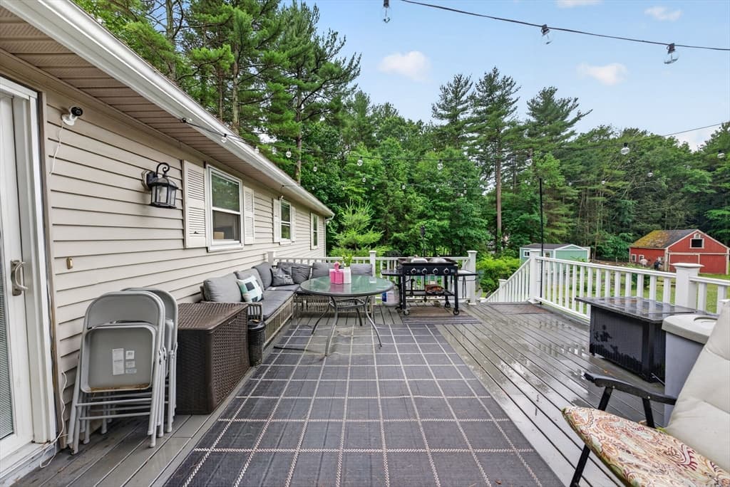 112 Bond Rd, Charlton MA 01507 photo 6
