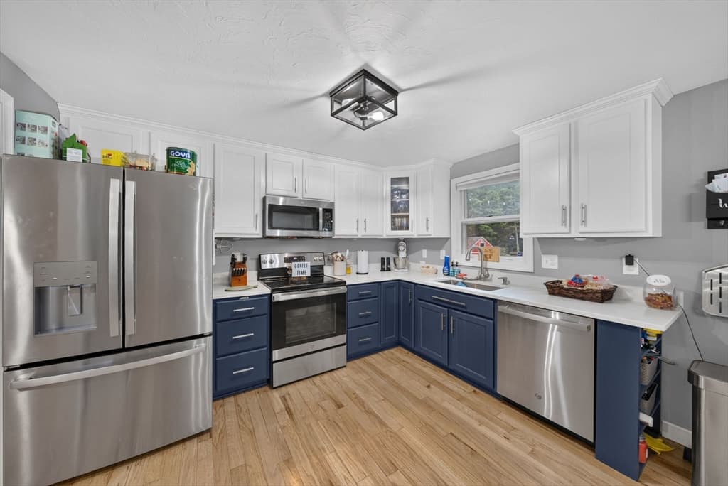 112 Bond Rd, Charlton MA 01507 photo 10