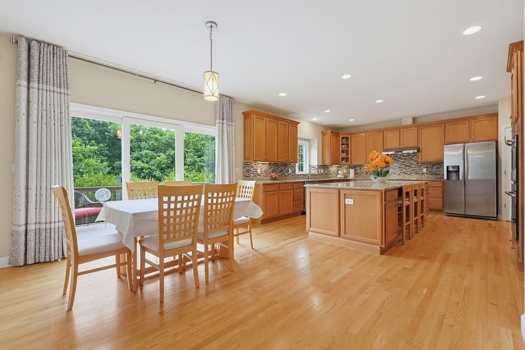 35 Howarth Dr, Upton MA 01568 photo 14