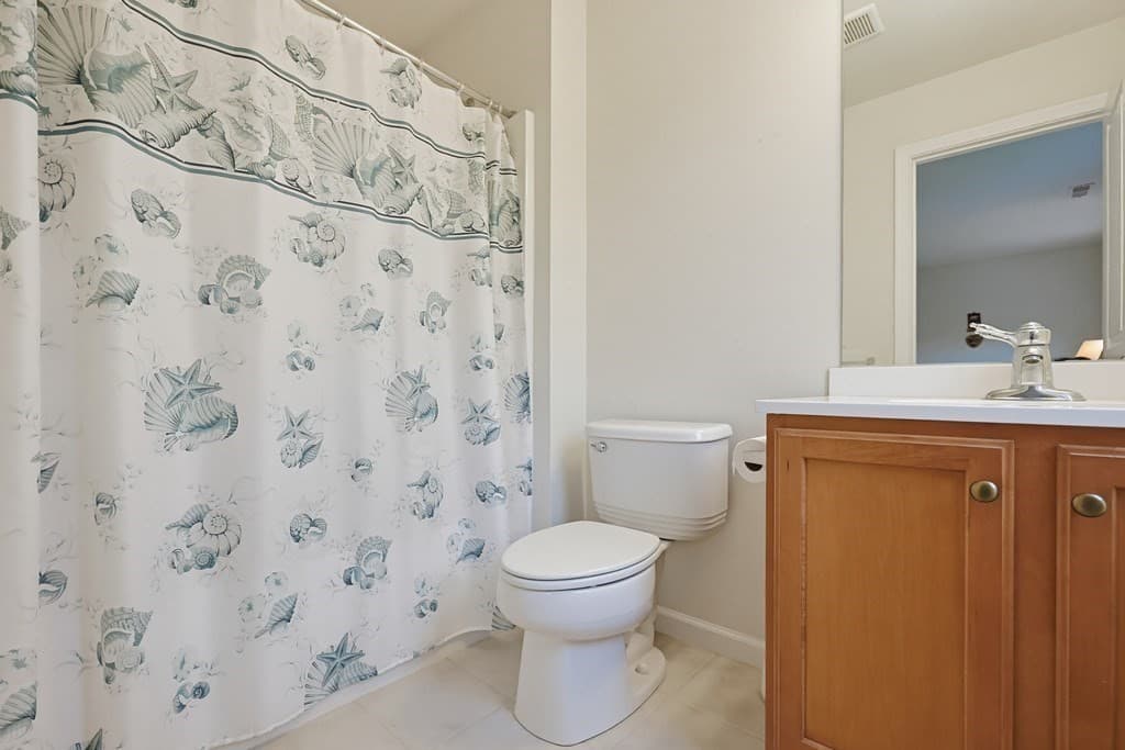 35 Howarth Dr, Upton MA 01568 photo 31