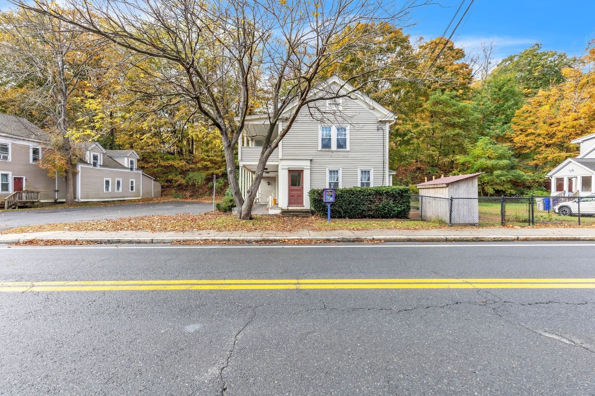 3 Family at 9 Russell Rd, Huntington MA 01050, photo 2 of 42