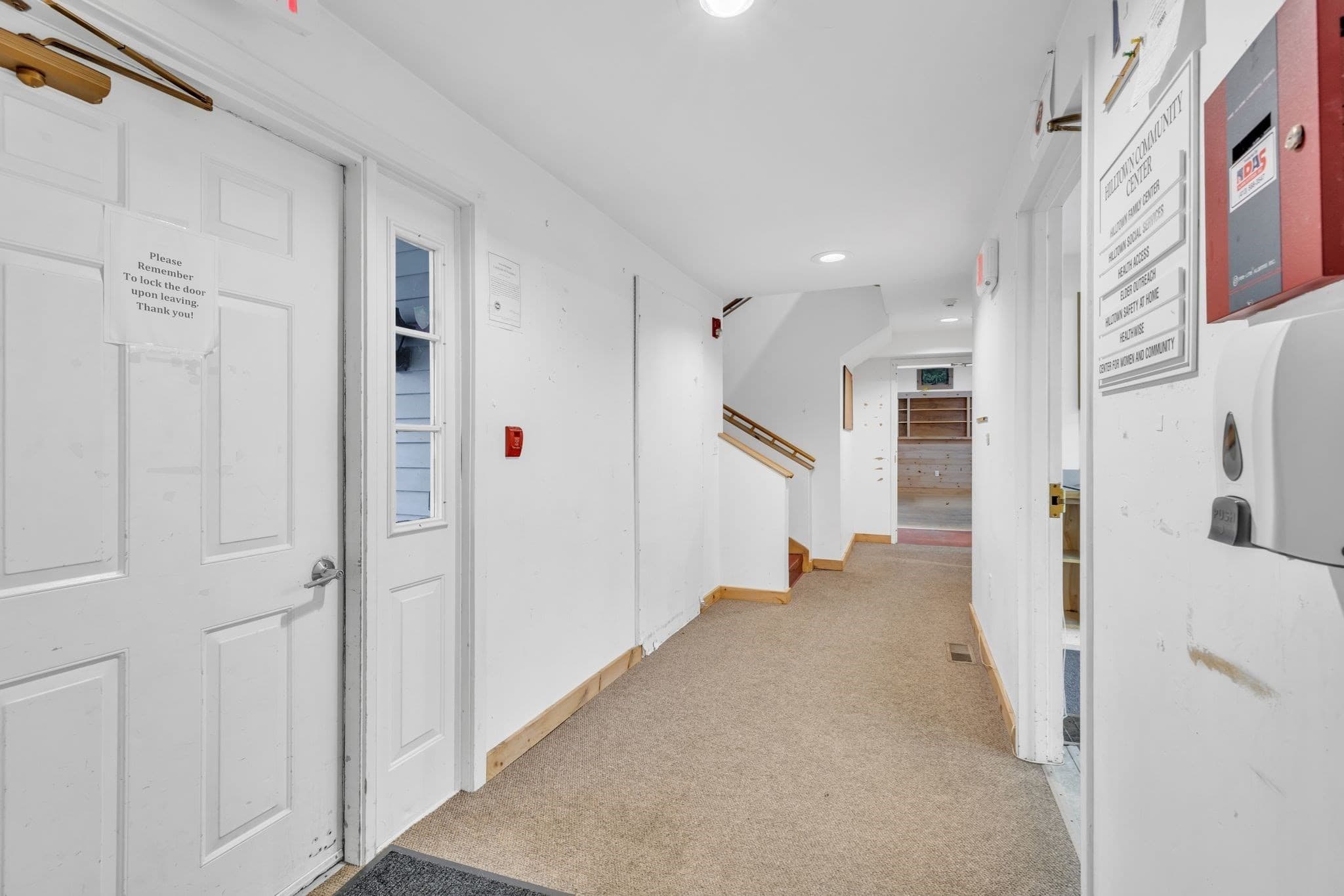 3 Family at 9 Russell Rd, Huntington MA 01050, photo 11 of 42