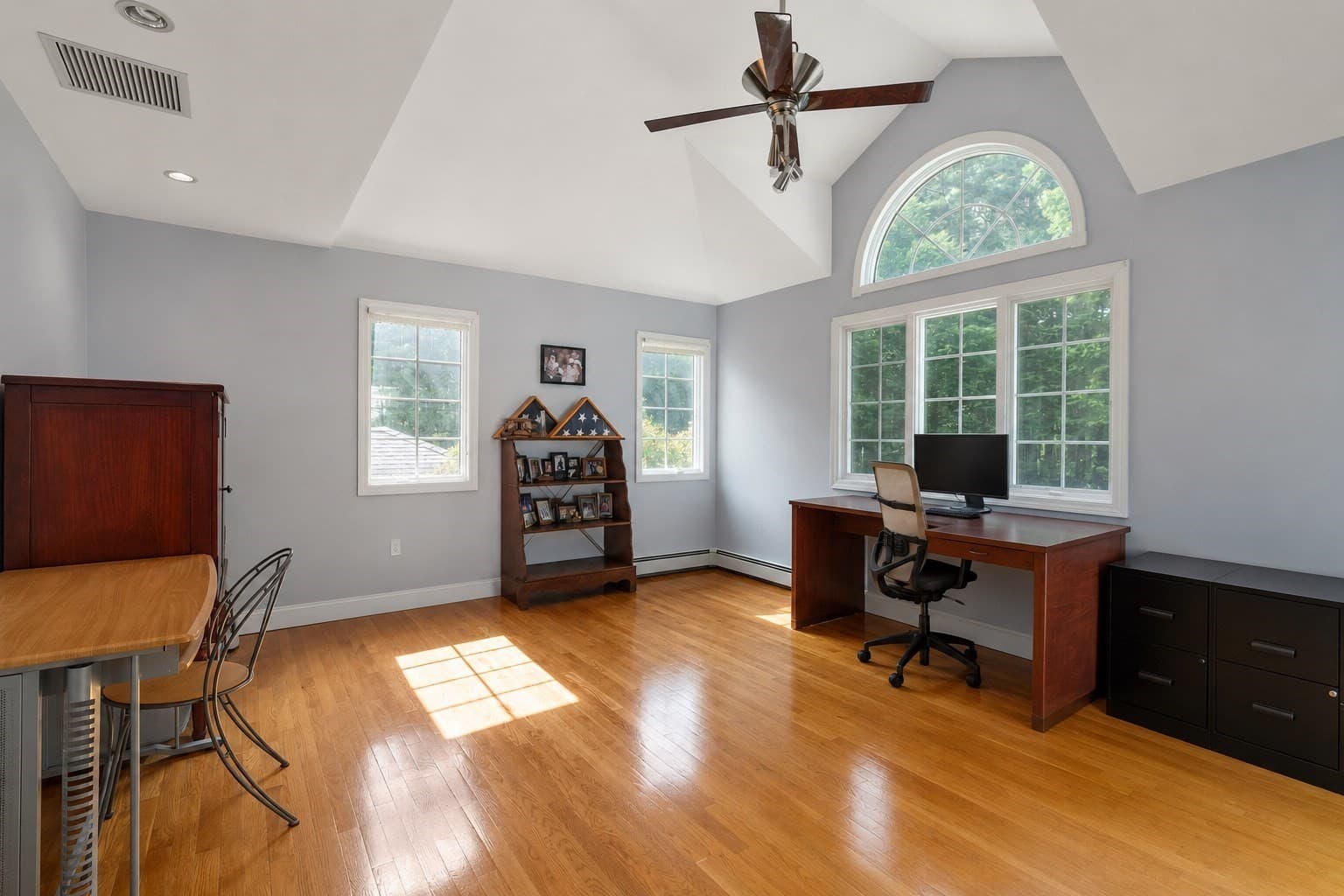 Multi Family at 33 Russell Rd, Hanover MA 02339, photo 4 of 29