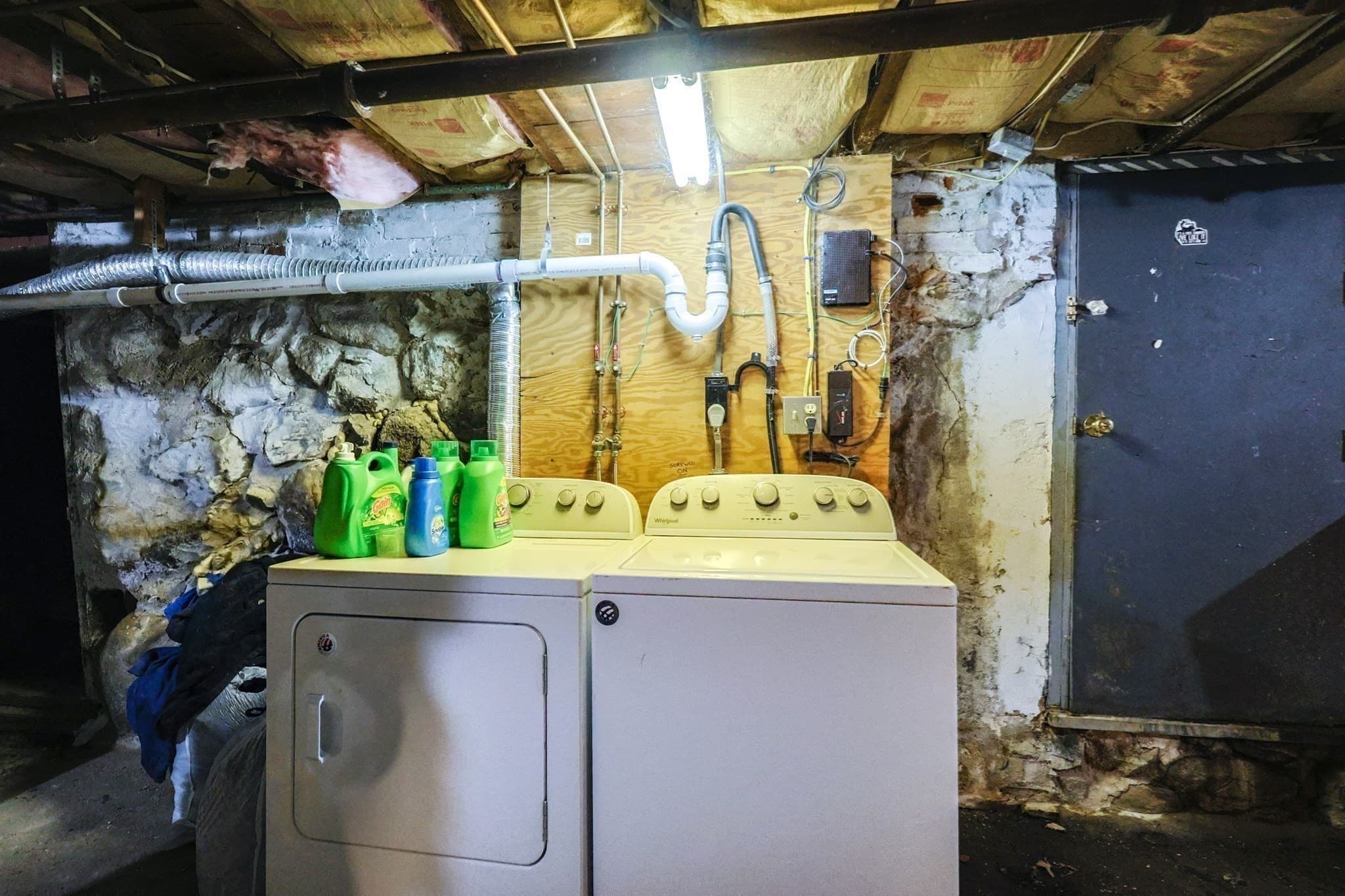 2 Family - 2 Units Up/Down at 261 Stone Street, Walpole MA 02081, photo 11 of 12